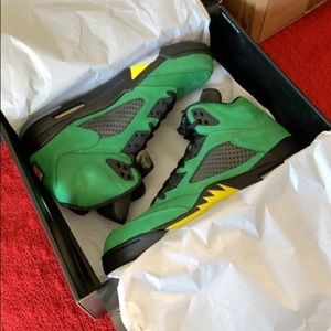 Air Jordan Retro 5 Elevate / Oregon